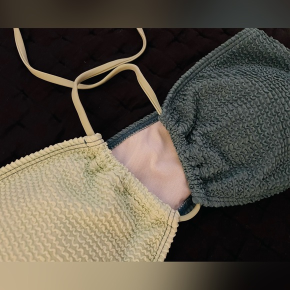 Two-Tone Textured Bikini Set - Picture 6 of 6